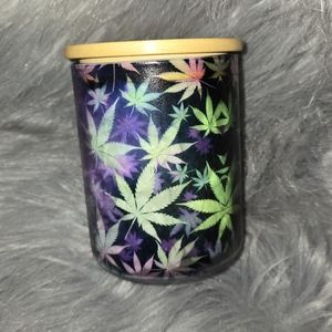 Stash jar glows green in the dark 10oz
